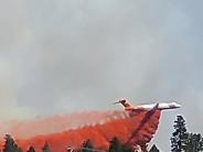 Plane dropping Fire Retardant 
